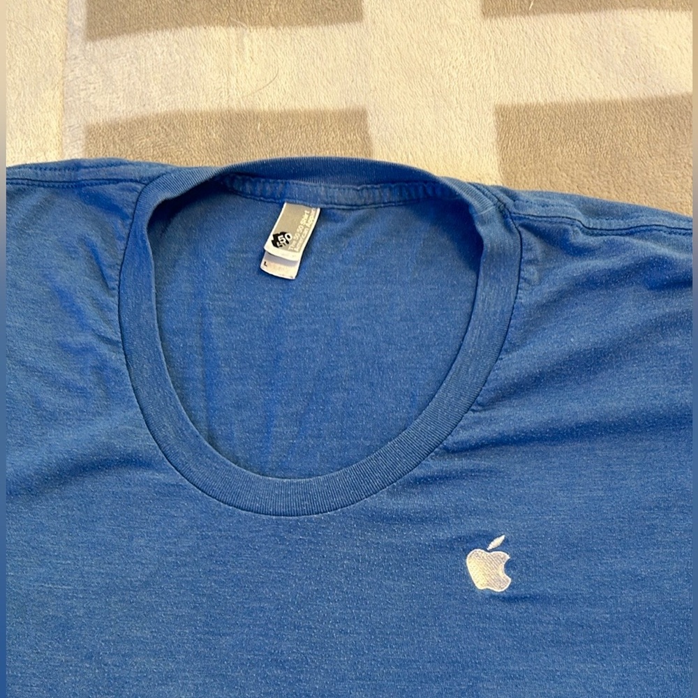Vintage Apple tee